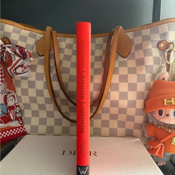 Christian Louboutin Little Book Of Decorative Book - Picture 2 of 4